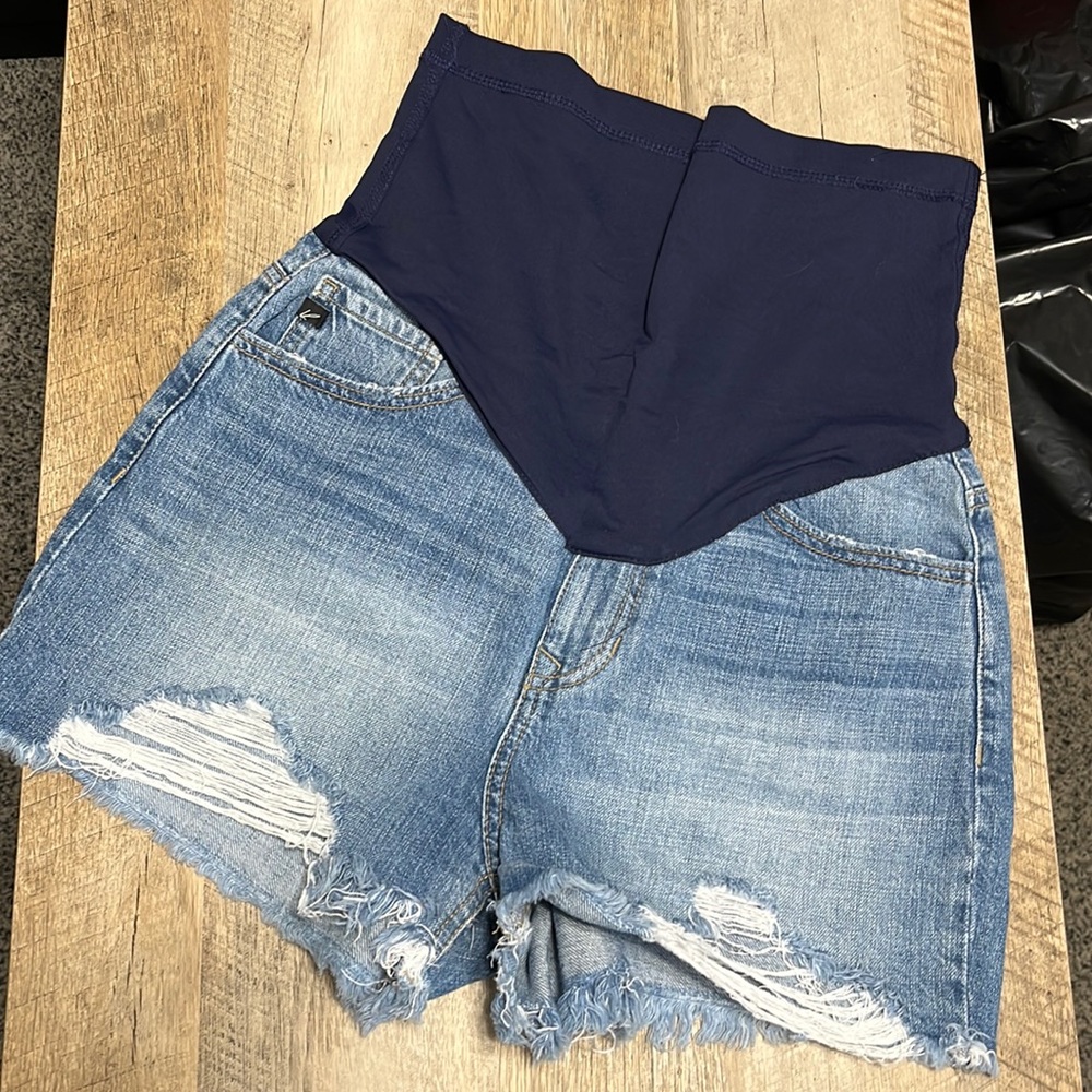 Pink Blush Kancan Maternity Shorts